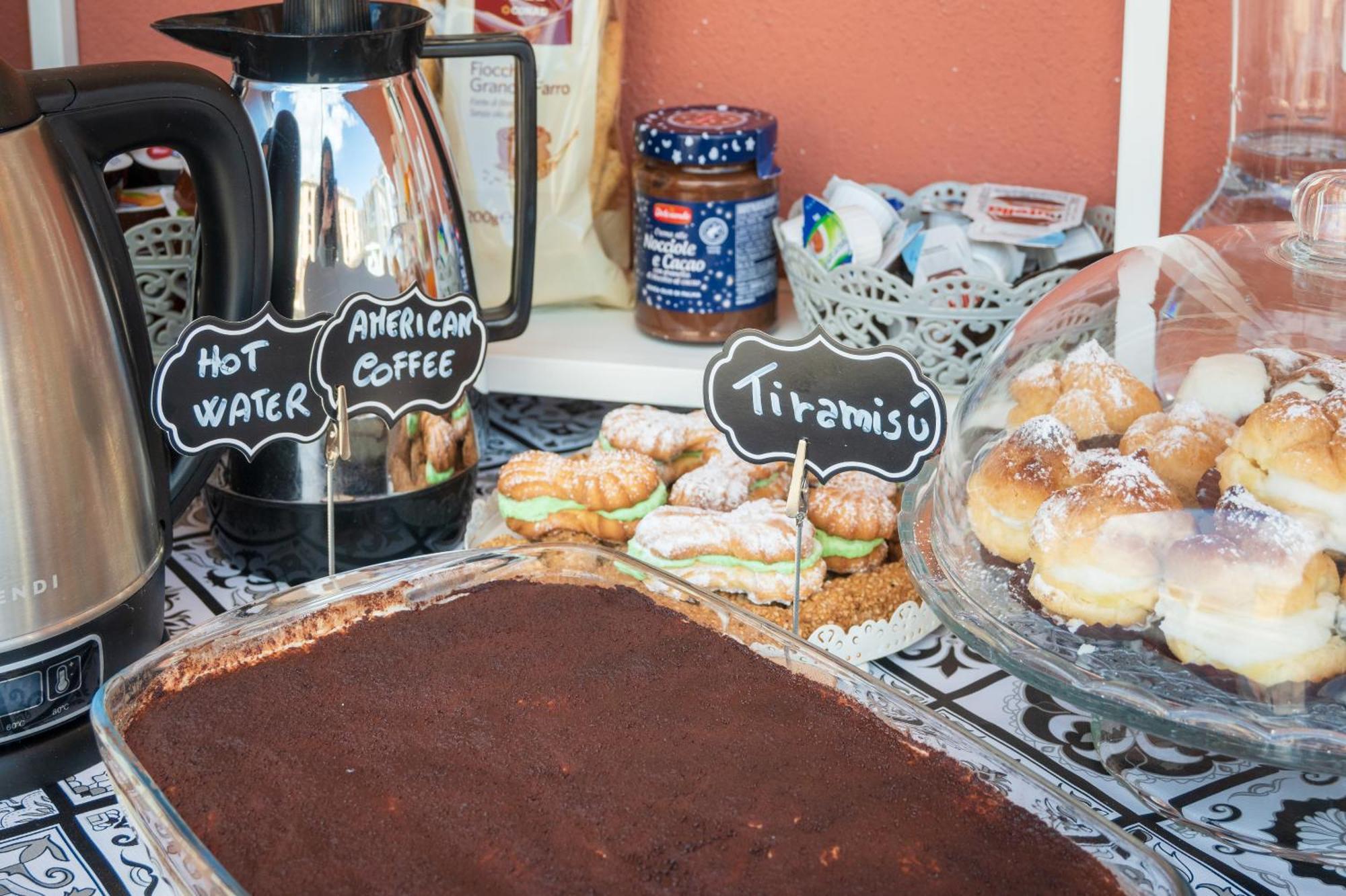 Bed and Breakfast Ciccio R&B di Rosaria Profeta Palermo Esterno foto