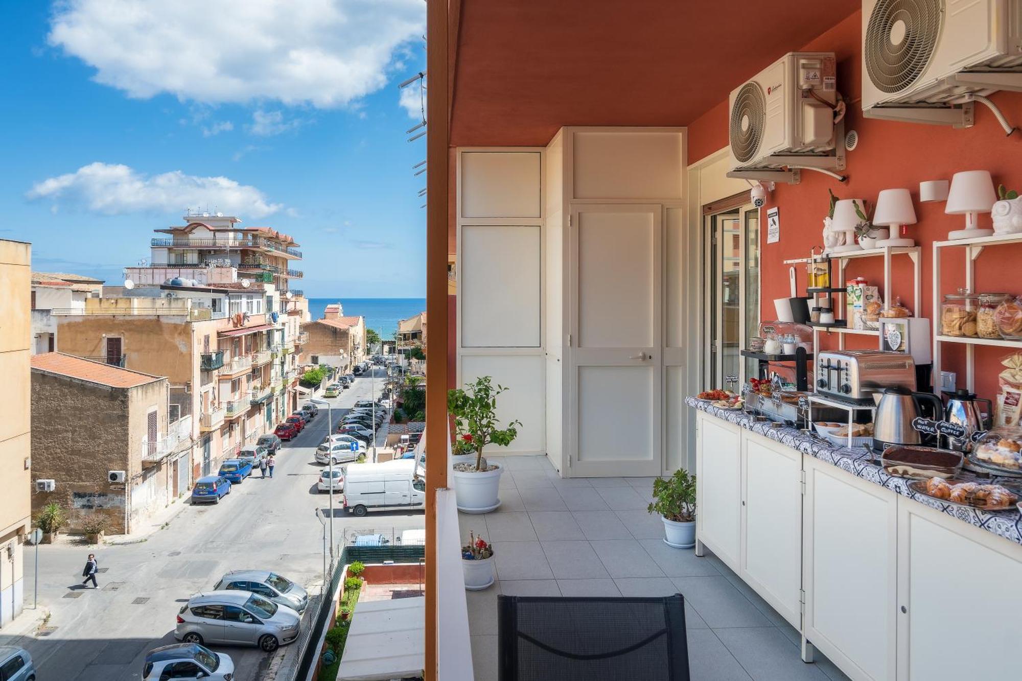 Bed and Breakfast Ciccio R&B di Rosaria Profeta Palermo Esterno foto